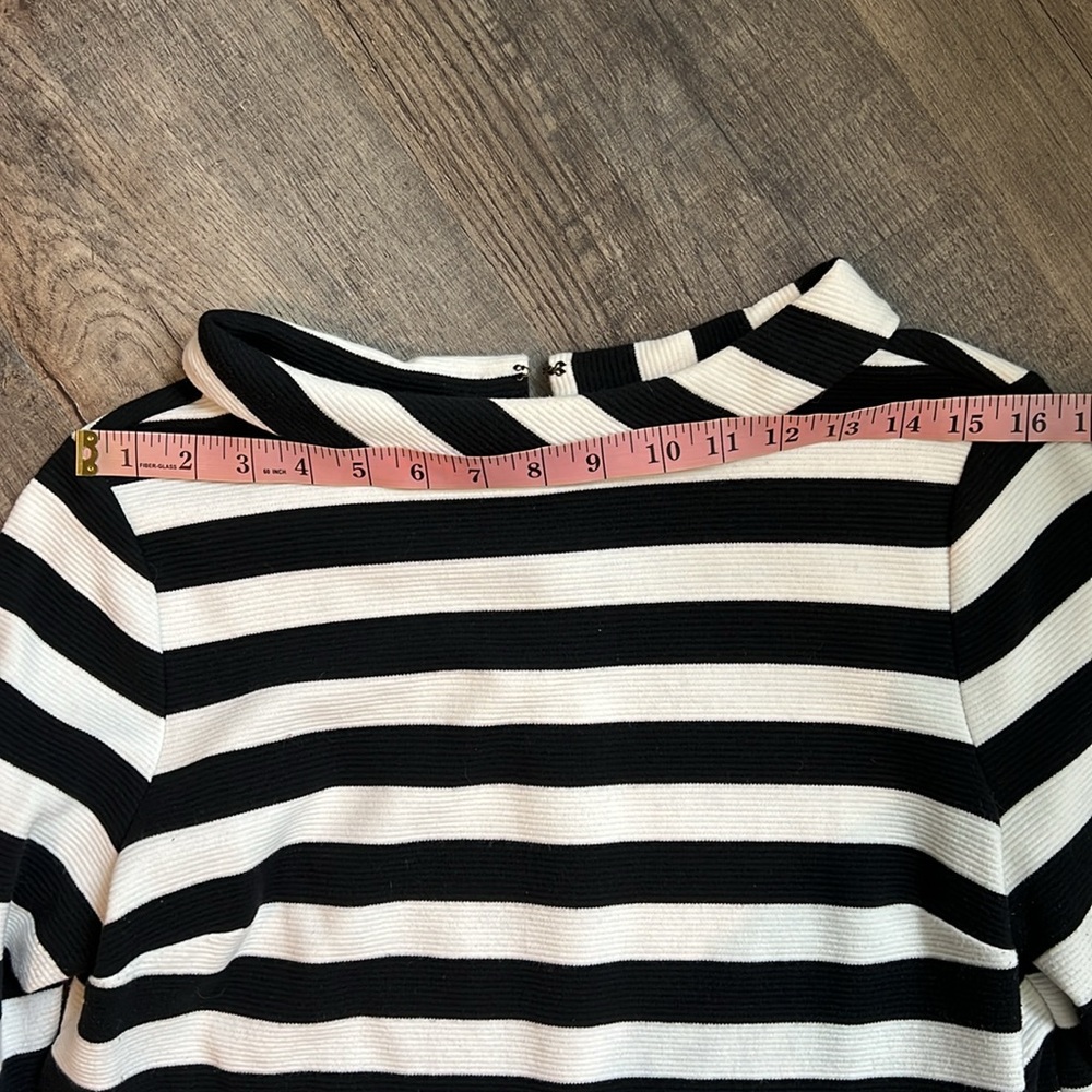 Vintage Talbots Mod 60s Vibes Black and White Striped Women's top Size medium - Picture 14 of 17